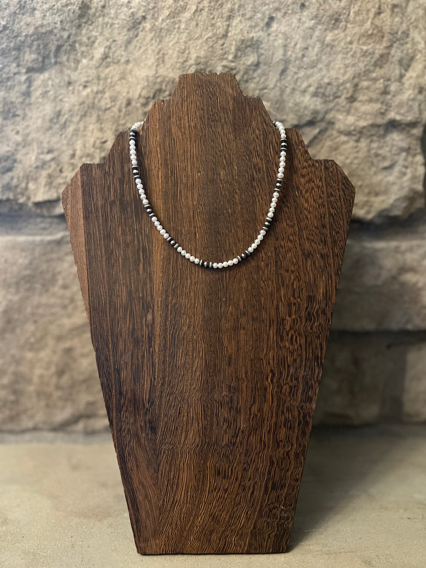 LAUREL Necklace
