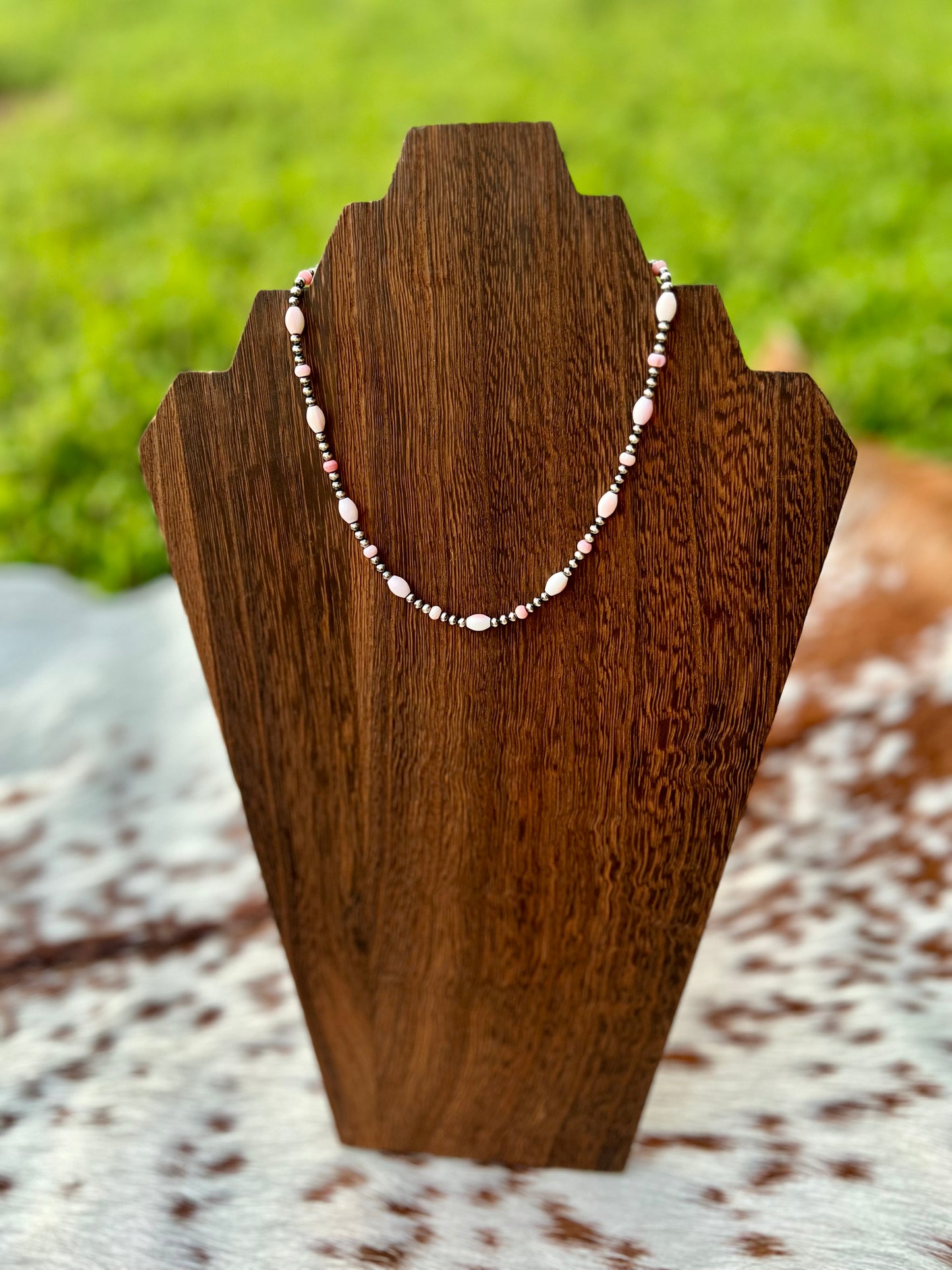 LIZ Necklace