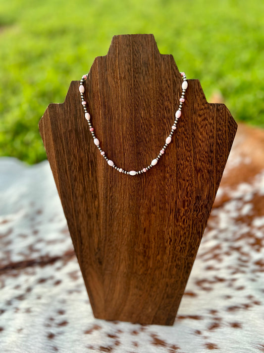 LIZ Necklace
